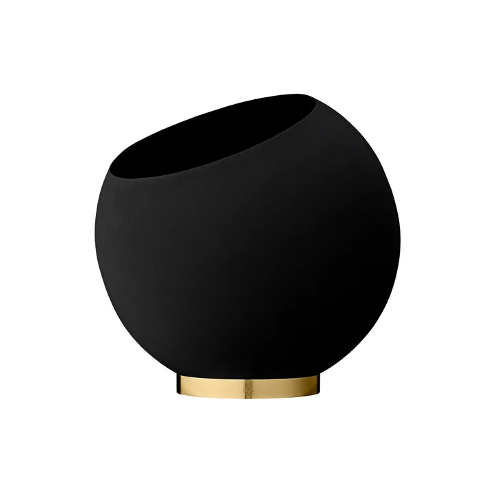 The Globe flower pot, black from AYTM
