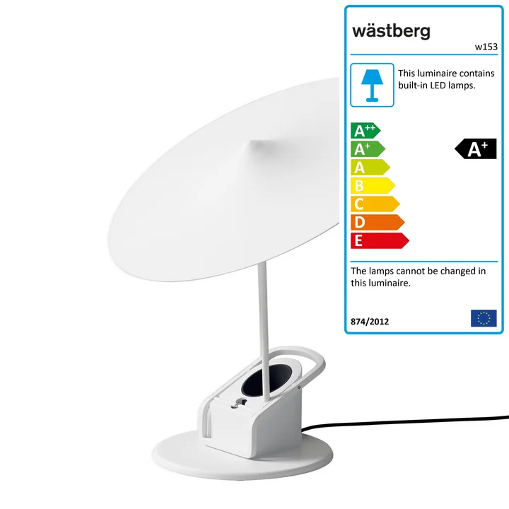 The w153 île LED table lamp from Wästberg in traffic white