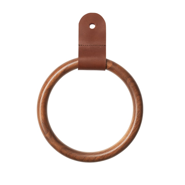 The Q4 Allé ring from FDB Møbler for walnut wall wardrobe