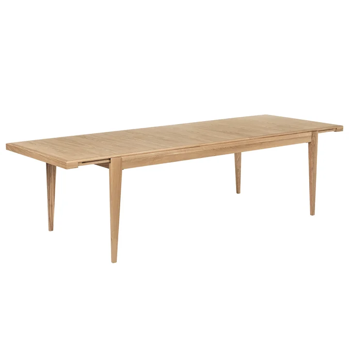 S-Table, rectangular extensible, 95 x 220-320 cm, oak matt lacquered by Gubi