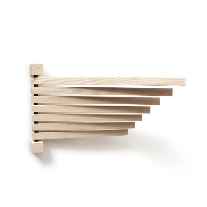 The Pavo wall frame S from side by side in ash