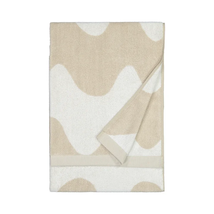 The Lokki bath towel from Marimekko in beige / white