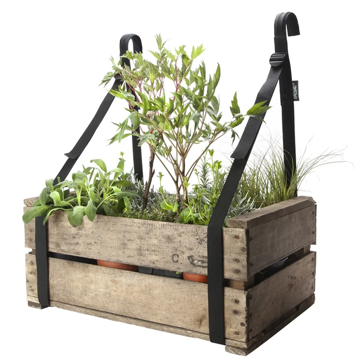 Adjustable suspension for all types of planter boxes: Balcony Braces from Bacsac