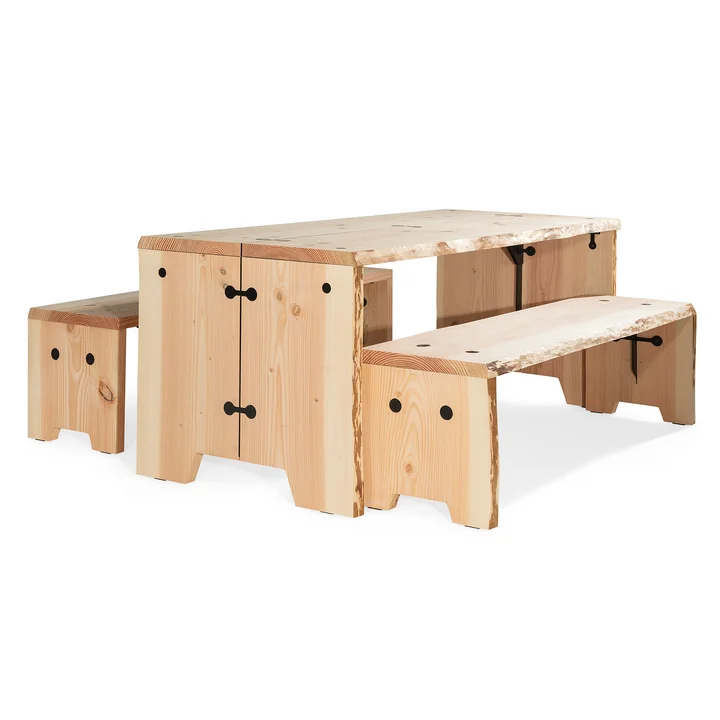 The Forestry garden furniture from Weltevree with natural bark and shapes
