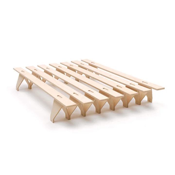 lieg Bed 140 x 195 cm from Tojo in beech nature