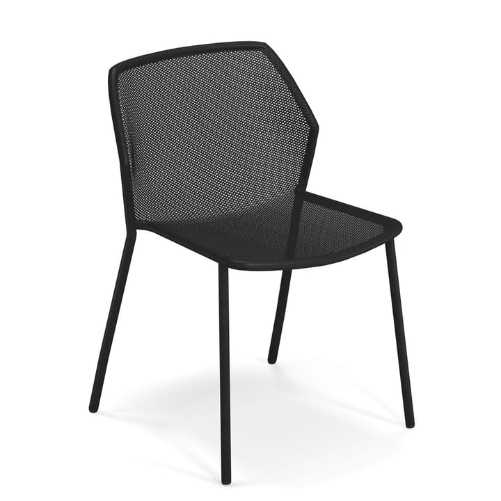 The Darwin garden chair from Emu in black