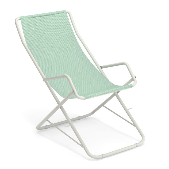 The Bahama deck chair from Emu in white / citronella