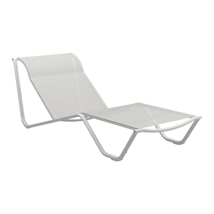 The Helio sun lounger with fixed backrest from Gloster in white
