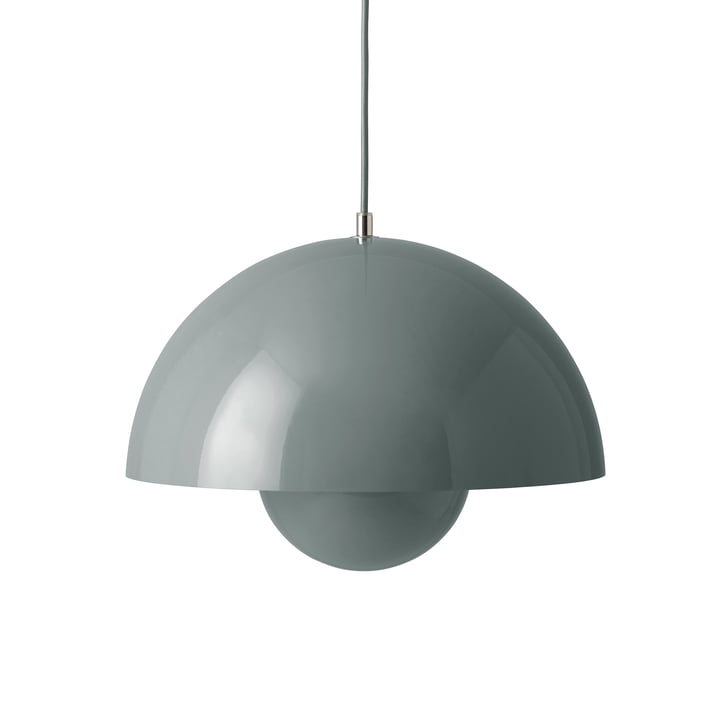 The FlowerPot pendant lamp VP7 from & Tradition , blue