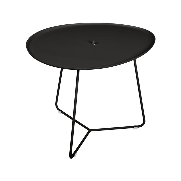 The Cocotte low table by Fermob, h 43.5 cm, lactritze