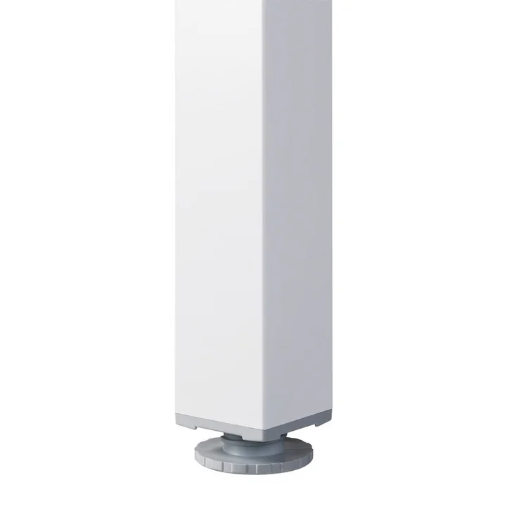 The Levante extending table from Nardi has height-adjustable feet.