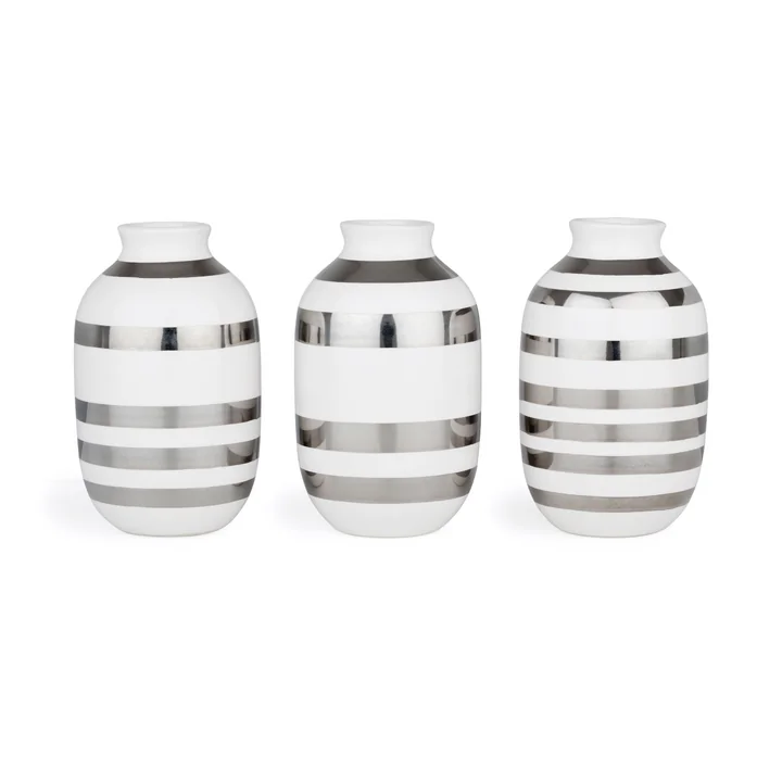 Omaggio Vase miniature H 8 cm from Kähler Design in silver (set of 3)