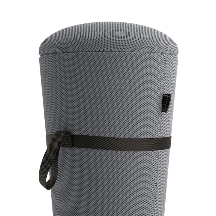 The playful Stand-Up stool from Wilkhahn with cylindrical shape
