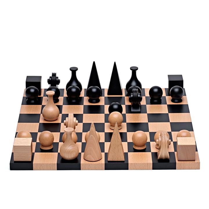 Man Ray Chess set from Klein & More from 32 pieces with board, 40 x 40 cm