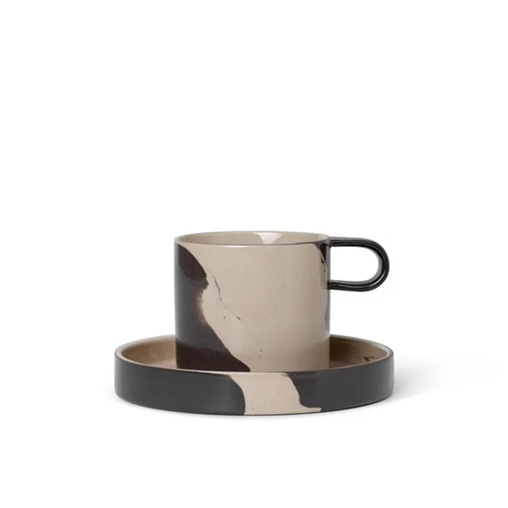 Inlay Stoneware mug with plate by Ferm Living in sand / brown