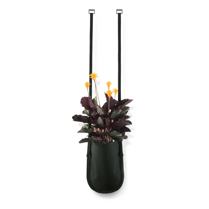 The Urban Garden plant bag M from Authentics with flowers