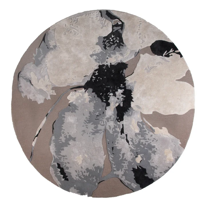 The Floreo carpet from AYTM , Ø 200 cm, multi