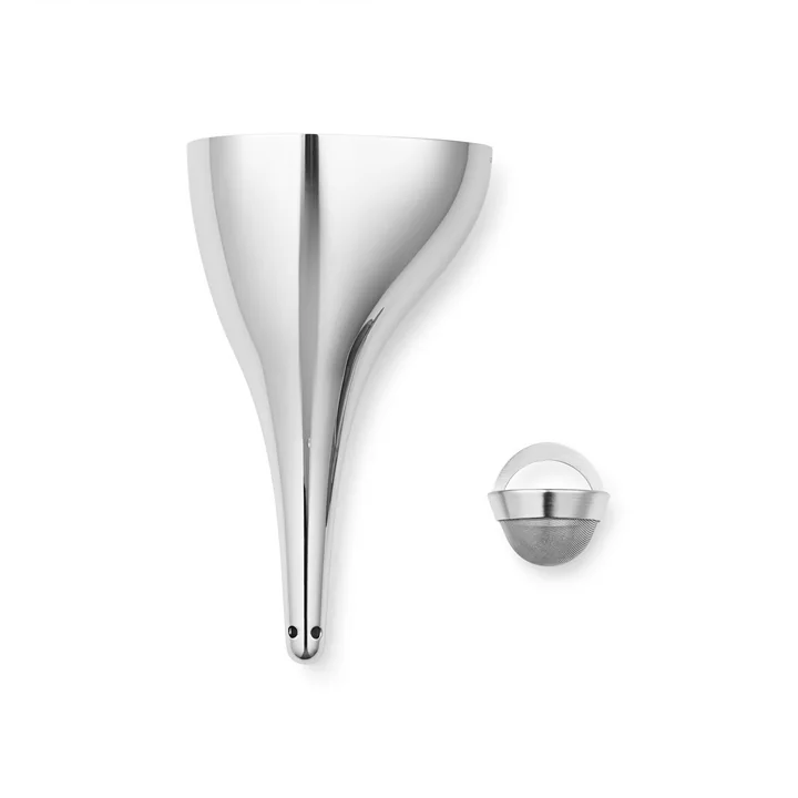 Sky Wine decanter from Georg Jensen made of stainless steel