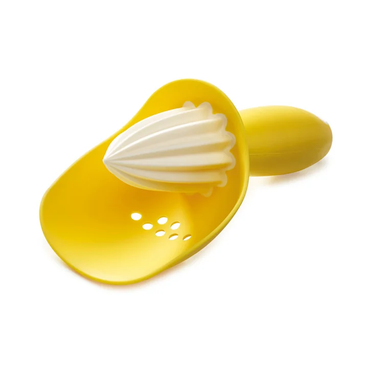 Catcher Lemon squeezer from Joseph Joseph in yellow