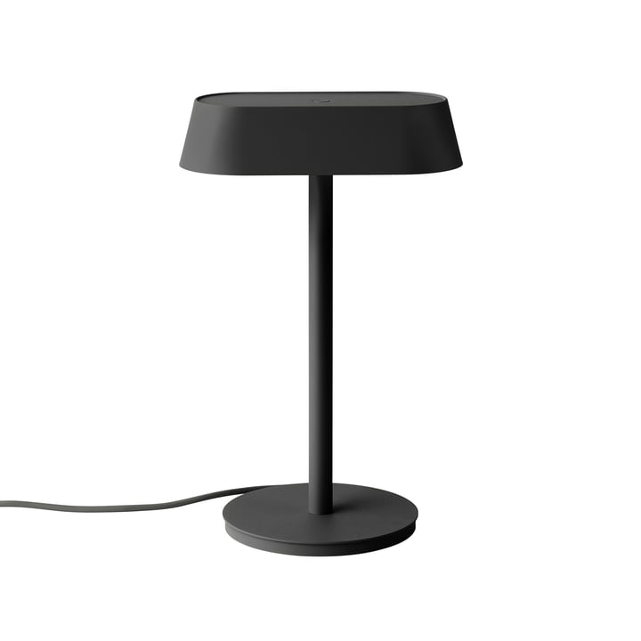 Linear Table lamp from Muuto in the colour black