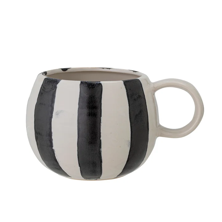 Serina Mug from Bloomingville in white / black