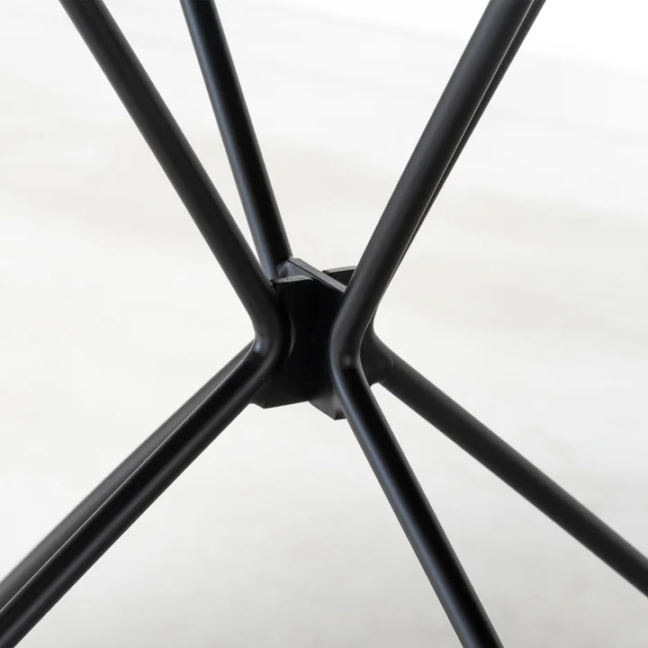 Table legs of the Tavolo XZ3 by Magis