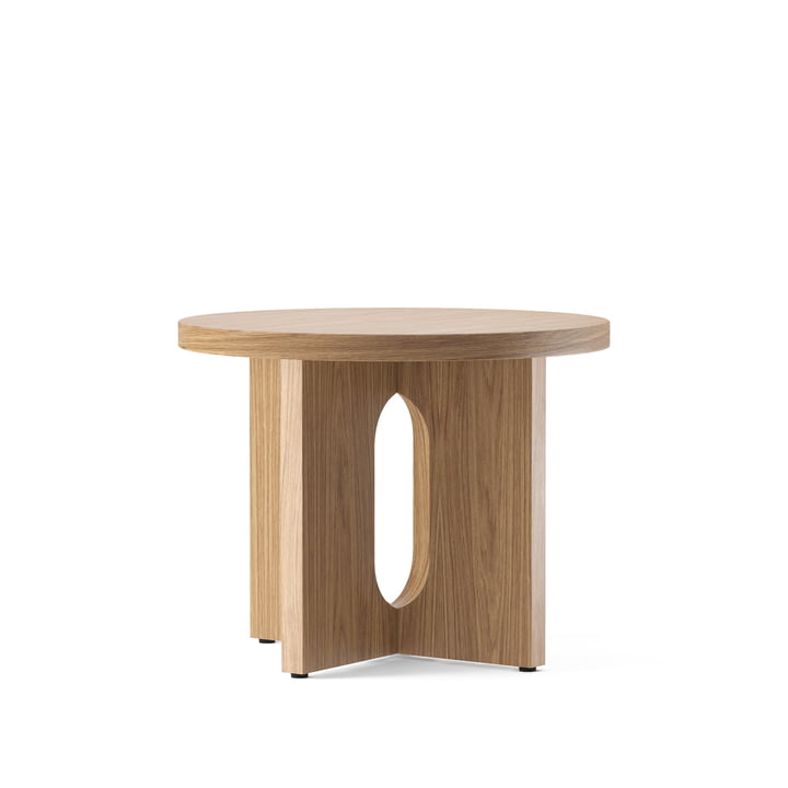 Androgyne side table Ø 50 cm, natural oak by Menu