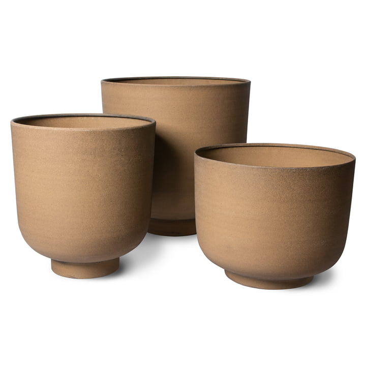 Metal plant pot from HKliving in the color camel