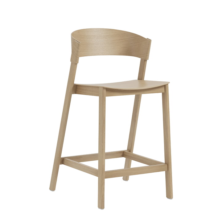 Cover Bar stool from Muuto in the colour oak