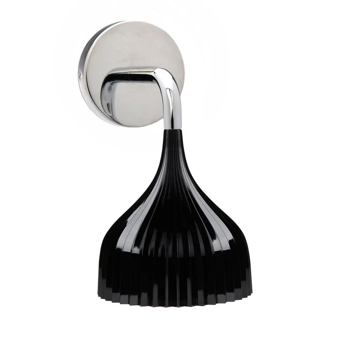 É Wall lamp, black from Kartell