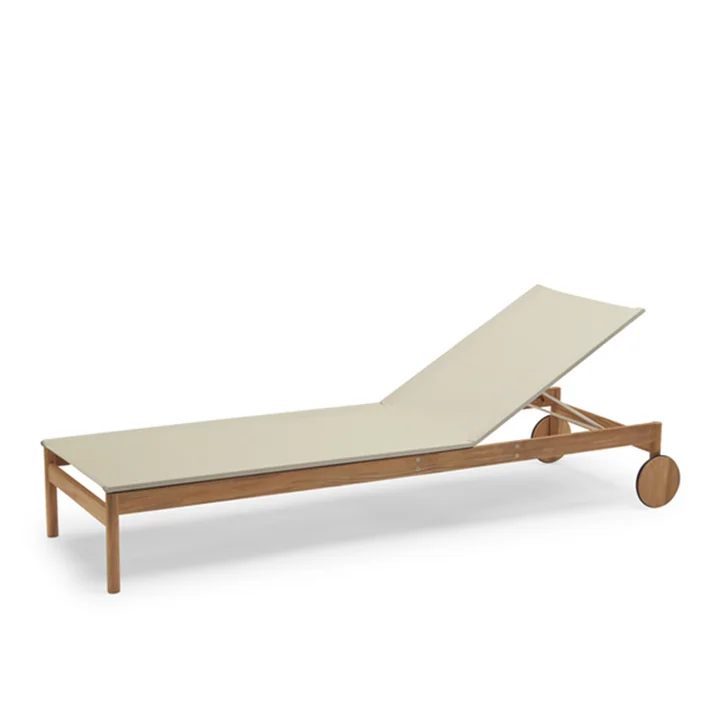 Pelago sun lounger from Skagerak