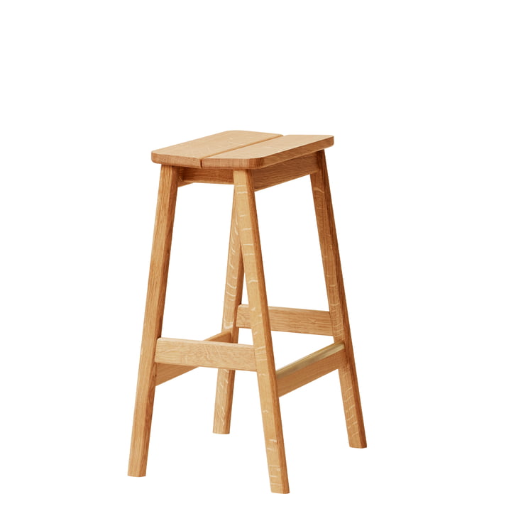 Angle bar stool, H 65 cm, natural oak from Form & Refine