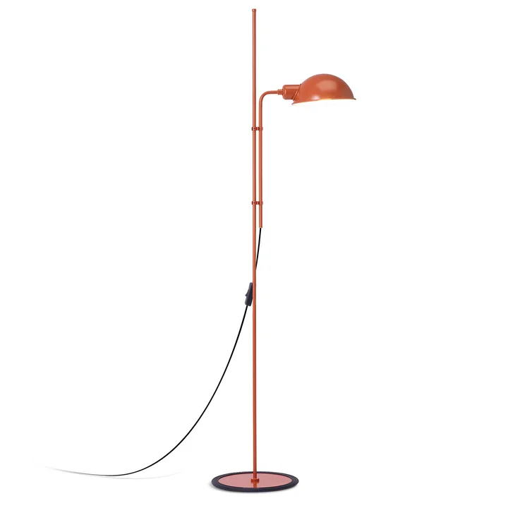 Funiculí Floor lamp, H 135 cm, terracotta by marset