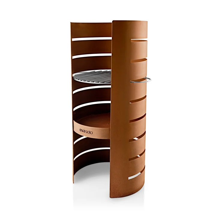 Grill grate in FireCylinder garden fireplace from Eva Solo