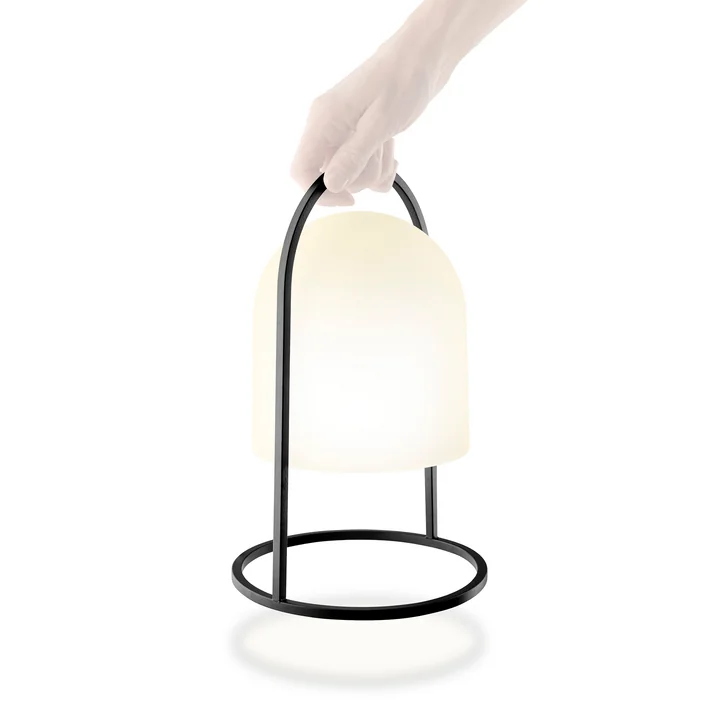 Lantern Solar lamp from Eva Solo in the colors black / white