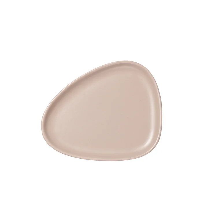 Curve Stoneware Lunch Plate, 22 x 19 cm in sand from Lind DNA