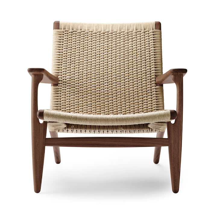 CH25 Armchair from Carl Hansen in the finish oak with smoke stain / natural wickerwork
