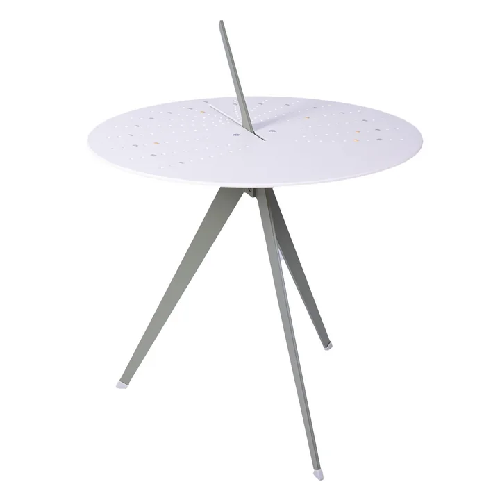 Sundial Side table from Weltevree in color red green