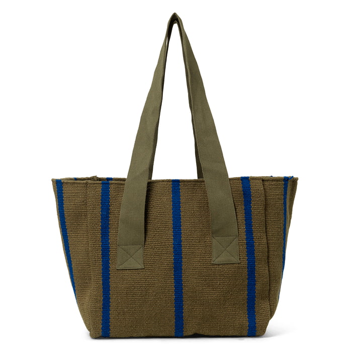 Yard picnic bag from ferm Living in the version olive / bright blue