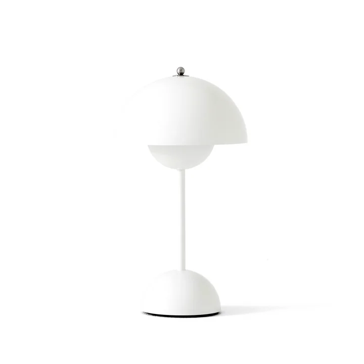 The Flowerpot battery table lamp VP9 from & Tradition in matt white
