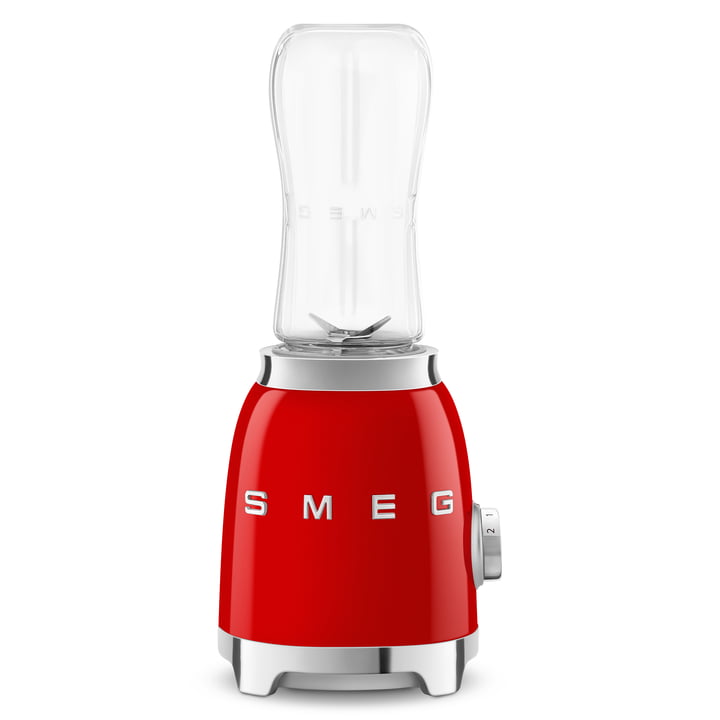 50's style mini stand mixer PBF01 from Smeg in the color red