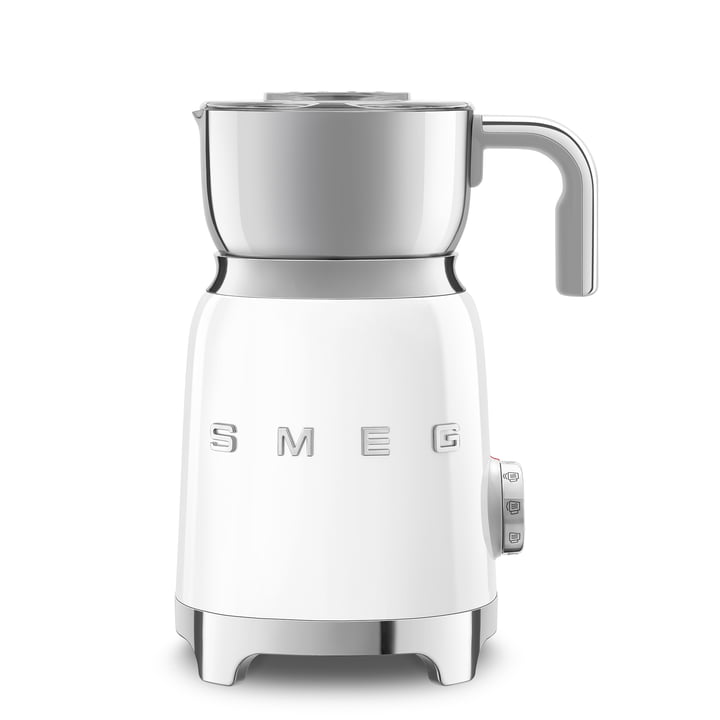 50's style milk frother MFF11 from Smeg in color white