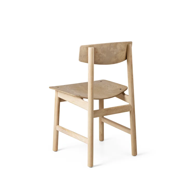 The BM3162 chair from Mater