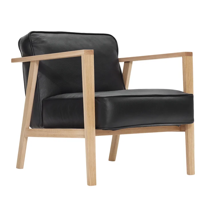LC1 Lounge chair from Andersen Furniture in the finish white pigmented oak / leather Seville black 4001