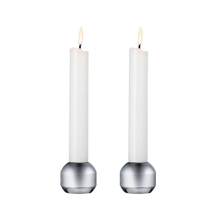 Silhouette Candlestick from Lind DNA in the finish silver