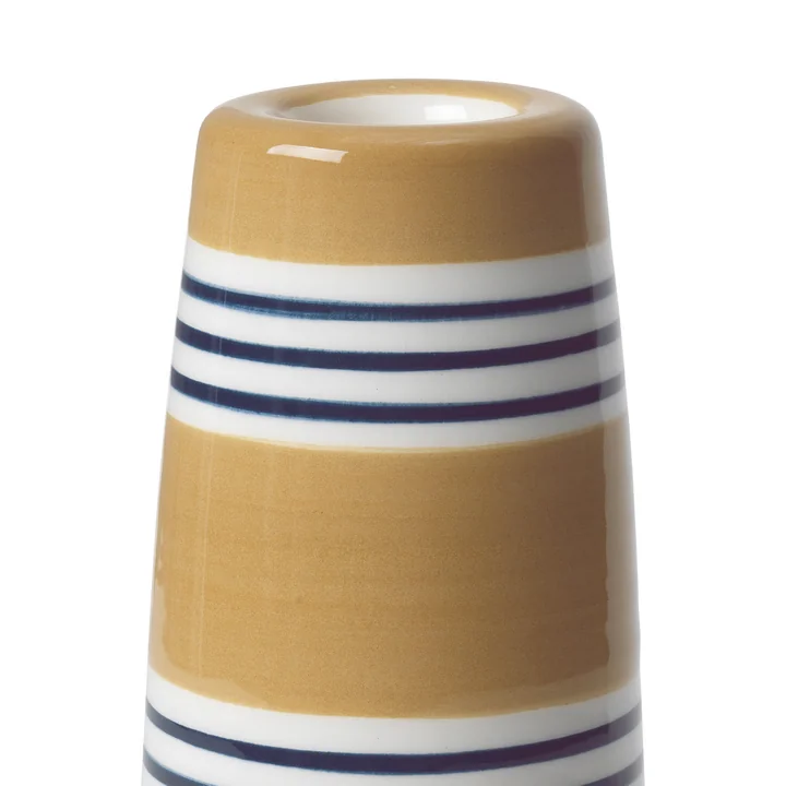 Omaggio Nuovo Candlestick from Kähler Design in color ocher