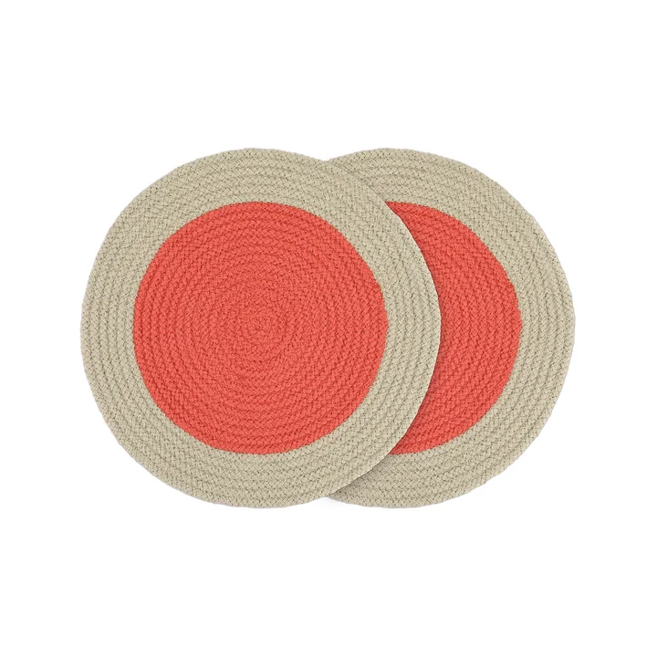 Cotton placemats from Remember in the design raspberry