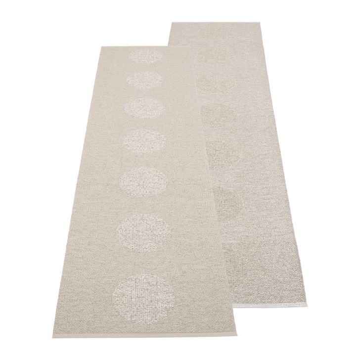 Vera Carpet 2. 0, 70 x 280 cm, Linen / Stone metallic by Pappelina
