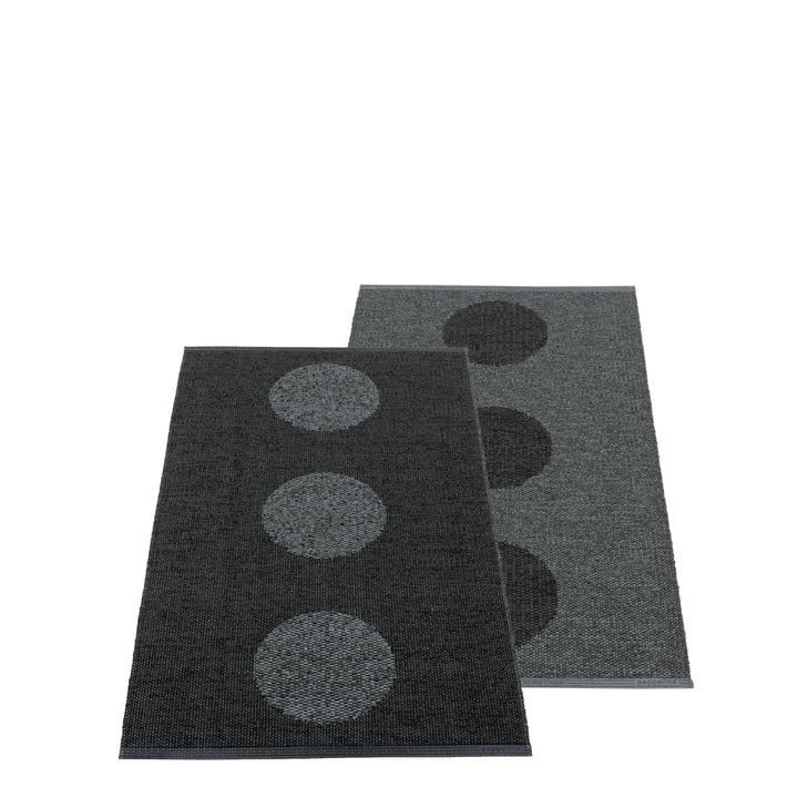 Vera Carpet 2. 0, 70 x 120 cm, black / black metallic from Pappelina