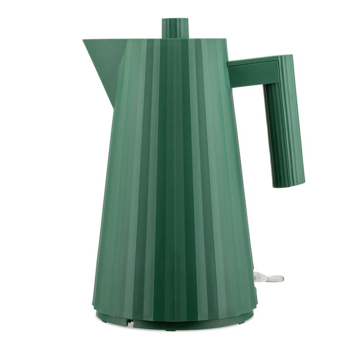 Plissé kettle from Alessi in color green